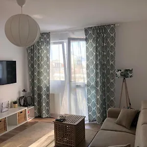  Apartment 44 Universitate